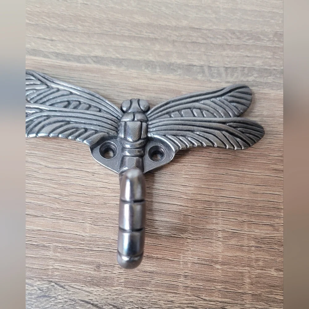 Elegant Metallic Dragonfly Wall Hook